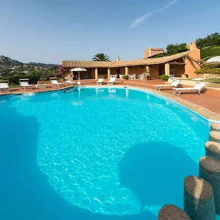 Prázdninový dům Il Poggio Di Cala Granu
